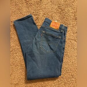 Levi's women’s Classic Indigo Straight Jeans